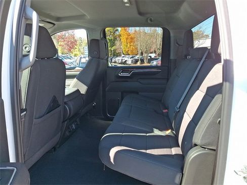 Used 2025 Chevrolet Silverado 2500 LT w/ All Star Edition image 8