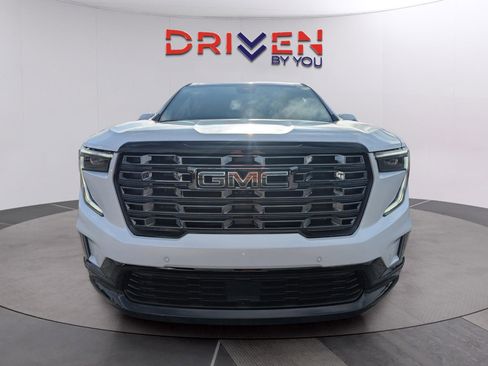 New 2026 GMC Acadia Denali Ultimate w/ LPO, All-Weather Package image 8