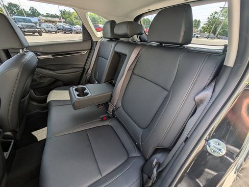 Used 2024 Kia Seltos EX image 17