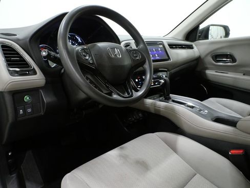 Used 2016 Honda HR-V EX image 11
