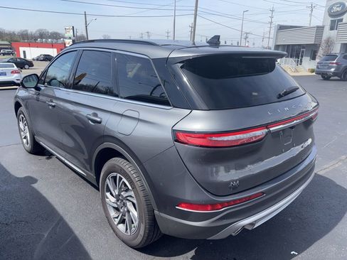 Used 2025 Lincoln Corsair AWD w/ Equipment Group 101A image 7