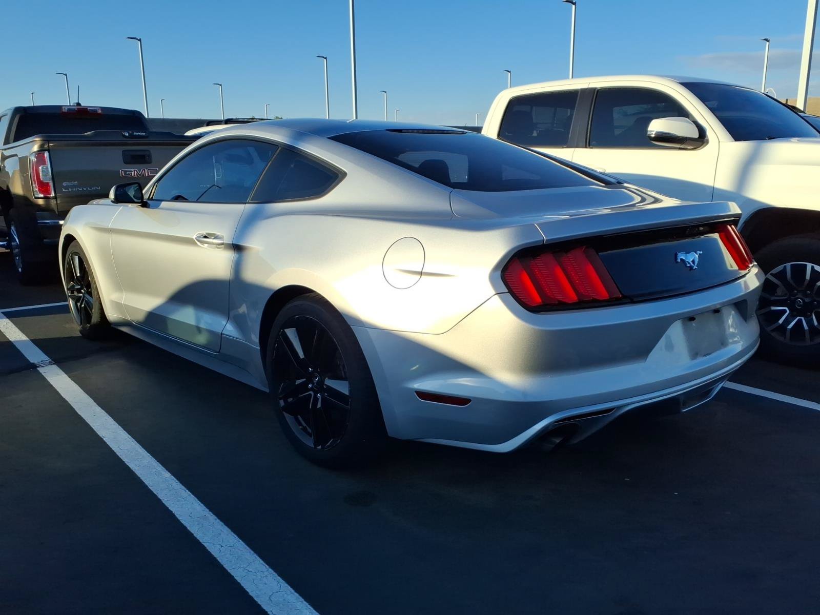 Used 2016 Ford Mustang Coupe w/ Ecoboost Performance Package RWD image 3