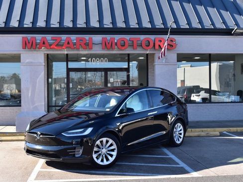 Used 2016 Tesla Model X 75D image 2