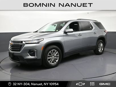 Used 2023 Chevrolet Traverse LT