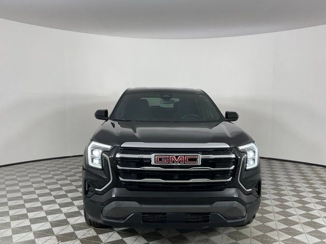 Used 2025 GMC Terrain Elevation FWD image 2