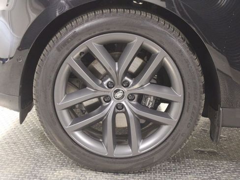 Certified 2025 Land Rover Range Rover Sport SE AWD/4WD image 15