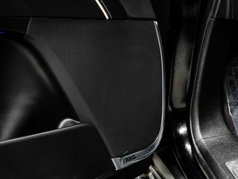 Used 2022 Cadillac Escalade ESV Sport Platinum w/ LPO, ONYX Package image 56