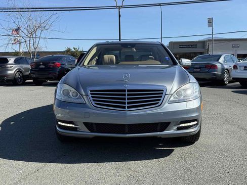 Used 2012 Mercedes-Benz S 550 4MATIC Sedan image 2