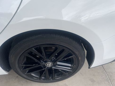 Used 2025 Toyota Camry SE image 15