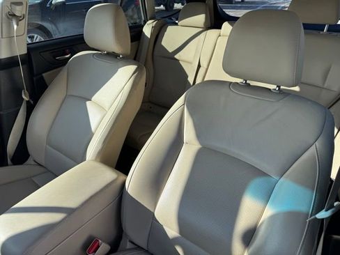 Used 2017 Subaru Outback 2.5i Limited image 19