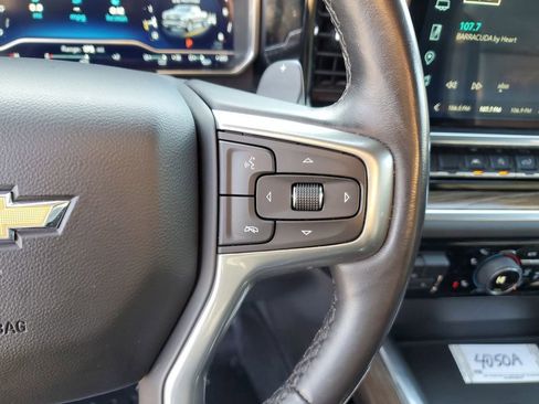 Used 2022 Chevrolet Silverado 1500 LT w/ Leather Package image 18