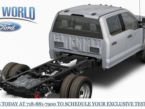 New 2025 Ford F550 4x4 Crew Cab Super Duty image 3