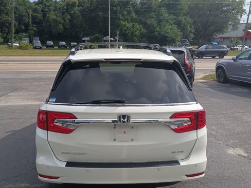 Used 2019 Honda Odyssey Elite image 4
