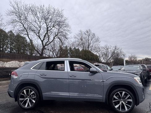 New 2026 Volkswagen Atlas Cross Sport SEL Premium R-Line AWD/4WD image 5
