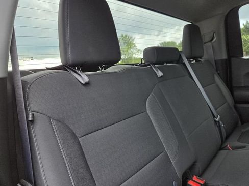 Used 2021 Chevrolet Silverado 1500 LT AWD/4WD image 32