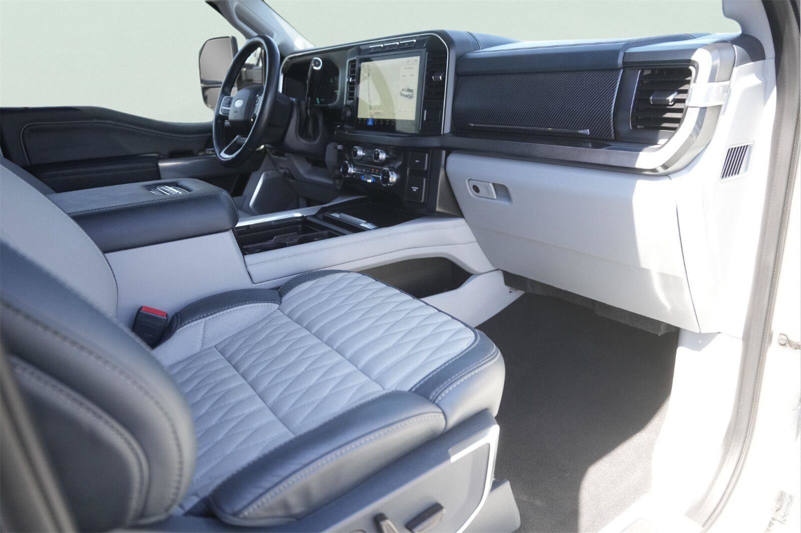 Used 2024 Ford F450 Limited AWD/4WD image 18