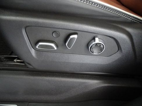Used 2024 GMC Sierra 1500 Denali Ultimate AWD/4WD image 3