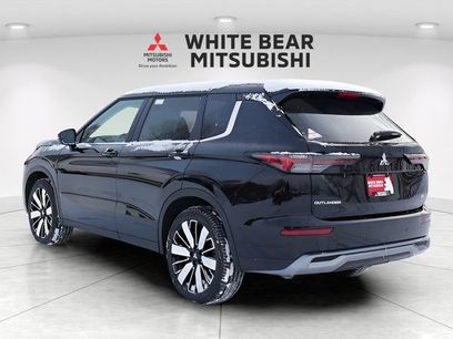 New 2026 Mitsubishi Outlander SE