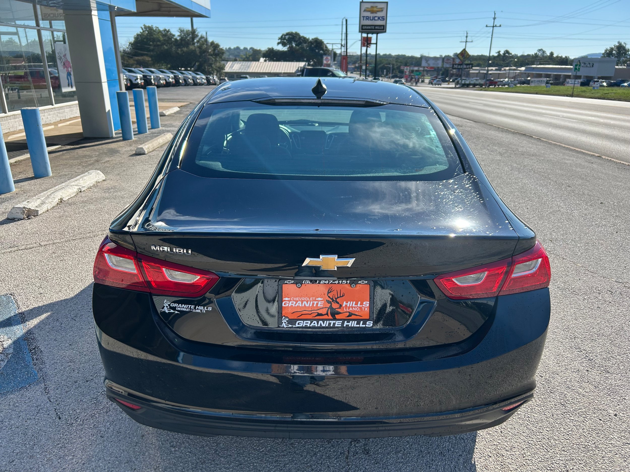 Used 2023 Chevrolet Malibu LS FWD image 6