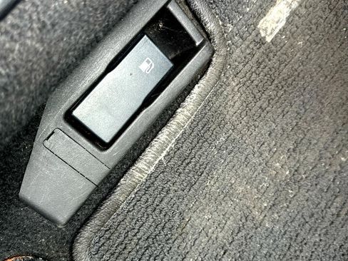 Used 2018 Subaru Crosstrek 2.0i Limited image 43