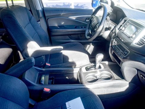 Used 2018 Honda Pilot LX image 8