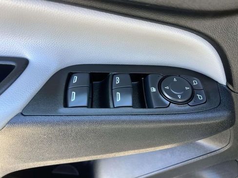 Certified 2023 Chevrolet Equinox LS w/ LS Convenience Package FWD image 19