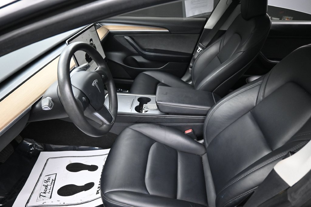 Used 2023 Tesla Model 3 Standard Range RWD image 18