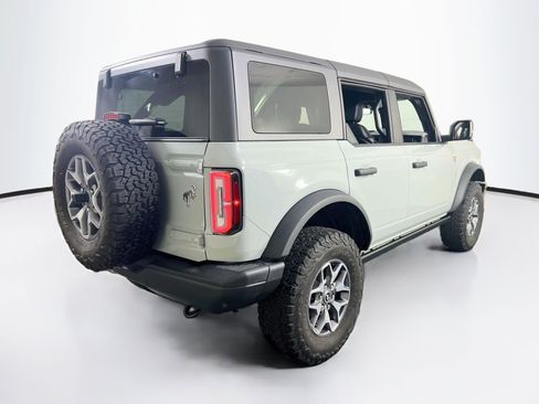 Used 2023 Ford Bronco Badlands AWD/4WD image 5