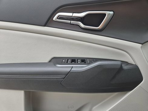 New 2026 Kia Sportage EX FWD image 16