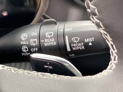 Certified 2025 Jeep Grand Cherokee Laredo X w/ Luxury Tech Group I AWD/4WD image 20
