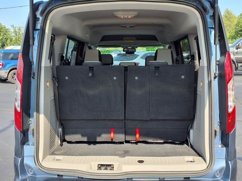Used 2020 Ford Transit Connect XLT FWD image 23