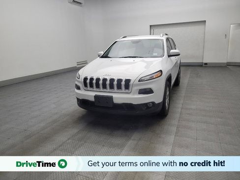 Used 2018 Jeep Cherokee Latitude image 1