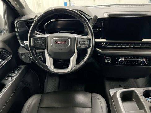 Used 2022 GMC Sierra 1500 SLT AWD/4WD image 11