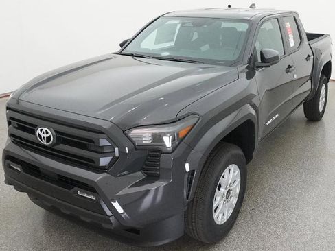 New 2026 Toyota Tacoma SR5 AWD/4WD image 3