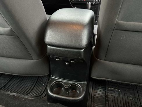 Used 2018 Jeep Wrangler Sport image 20