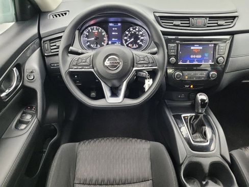 Used 2018 Nissan Rogue S AWD/4WD image 22