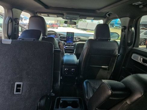 Used 2021 Ford Explorer ST w/ Equipment Group 401A AWD/4WD image 24
