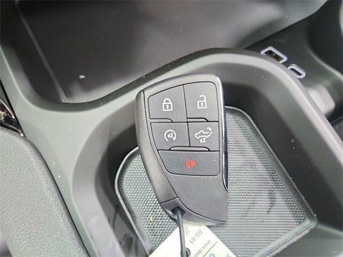 New 2026 GMC Sierra 2500 AT4 w/ AT4 Premium Plus Package image 33