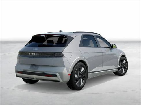New 2026 Hyundai Ioniq 5 Limited image 4