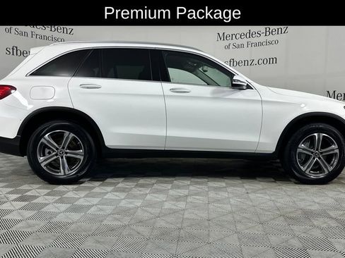 Certified 2019 Mercedes-Benz GLC 300 4MATIC image 3