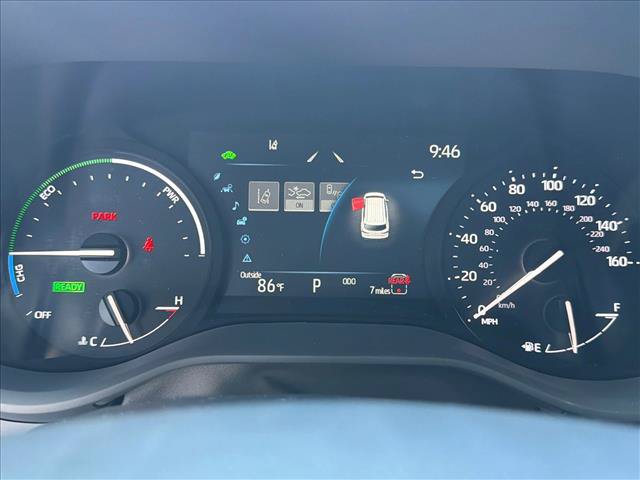 Used 2026 Toyota Sienna XLE FWD image 25
