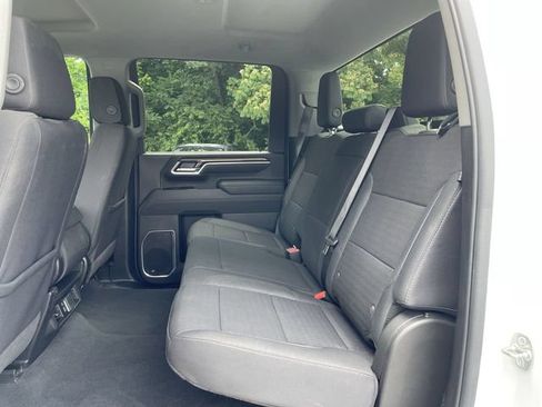 Used 2025 Chevrolet Silverado 2500 LT w/ Convenience Package AWD/4WD image 23