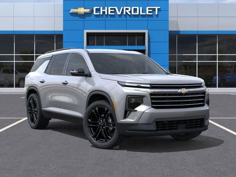 New 2026 Chevrolet Traverse LT FWD image 7