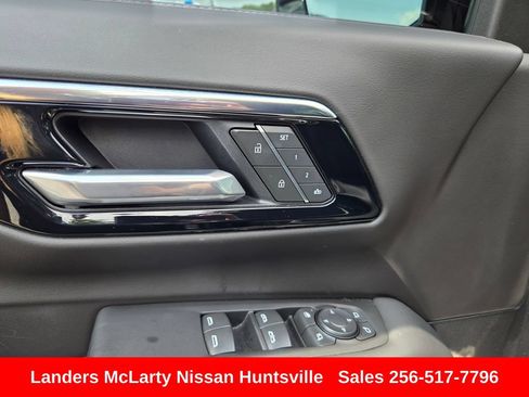 Used 2025 Chevrolet Tahoe Z71 w/ Z71 Off-Road Package AWD/4WD image 27