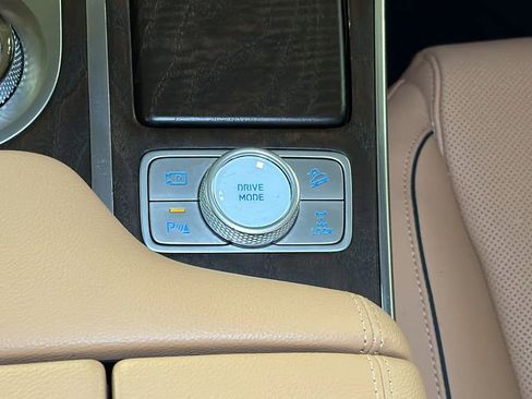 Used 2023 Genesis GV80 2.5T w/ Prestige Package image 28