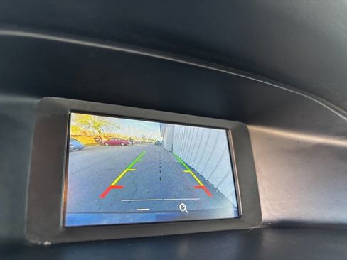 Used 2018 Ford Focus SE image 36