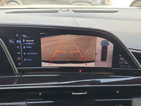 Used 2021 Cadillac Escalade ESV Sport Platinum image 25