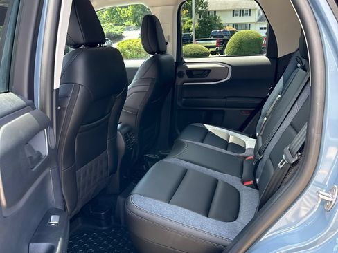 Used 2025 Ford Bronco Sport Outer Banks w/ Outer Banks Tech Package+ AWD/4WD image 17