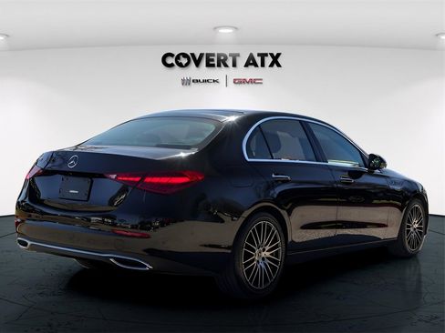 Used 2025 Mercedes-Benz C 300 Sedan image 7