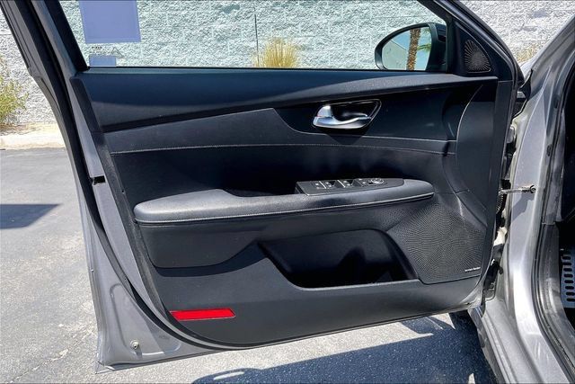 Used 2023 Kia Forte GT-Line w/ GT-Line Premium Package FWD image 22
